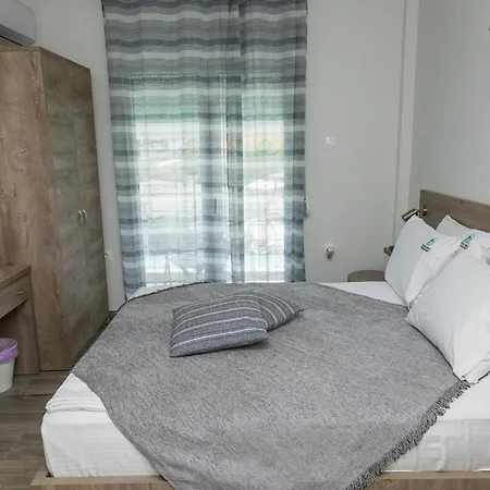 Elenamou * Ammoulianí